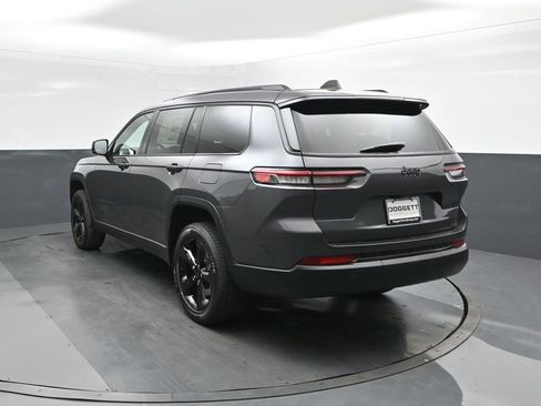 New 2025 Jeep Grand Cherokee L Altitude image 5