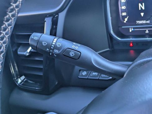 Used 2024 GMC Sierra 1500 AT4 w/ Technology Package image 26