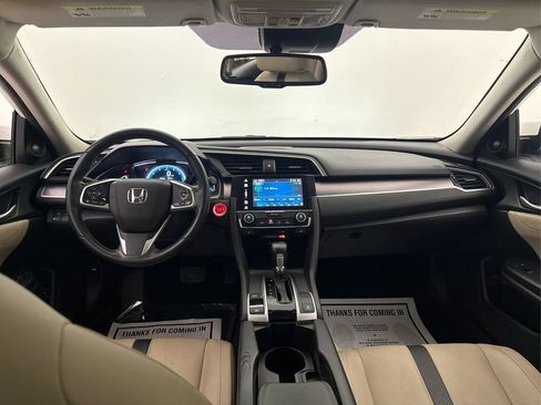 Used 2018 Honda Civic Touring image 28