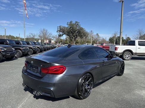 Used 2018 BMW M4 Coupe image 3