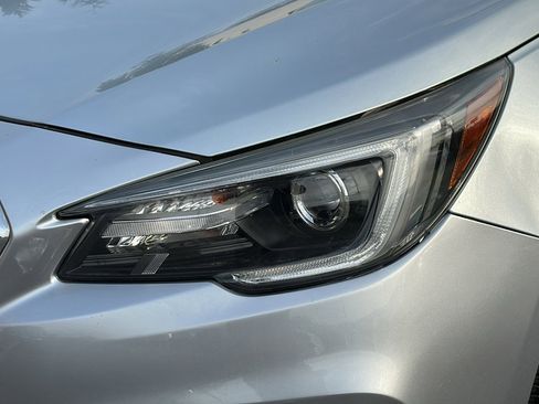 Used 2018 Subaru Legacy 2.5i Limited image 4