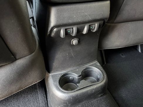 Used 2014 Jeep Wrangler Unlimited Sahara image 19