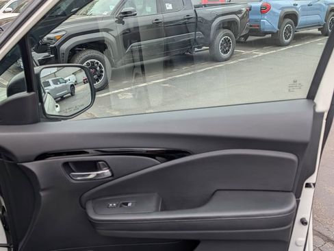 Used 2019 Honda Passport Touring image 19
