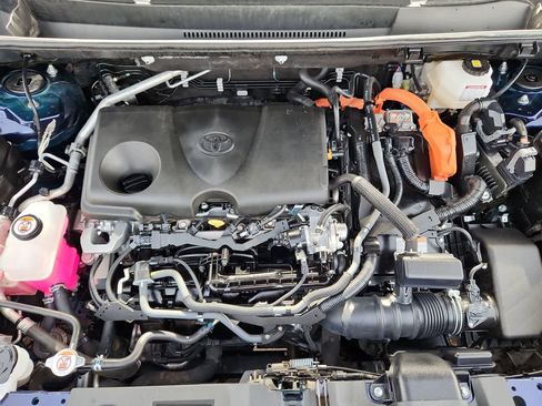 Used 2024 Toyota RAV4 XLE Premium image 13