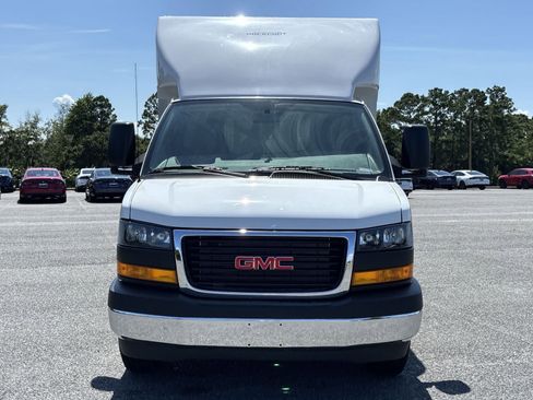 New 2025 GMC Savana 3500 w/ Power Convenience Package image 23