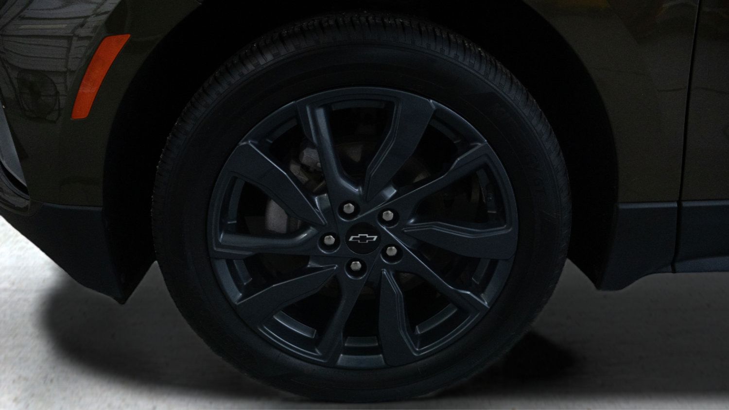 Used 2024 Chevrolet Equinox RS FWD image 9