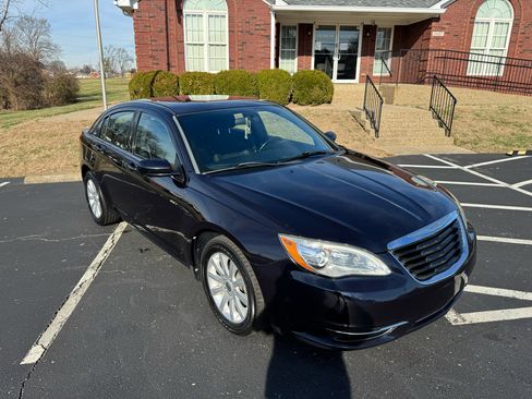 Used 2012 Chrysler 200 Touring w/ Cold Weather Group image 13