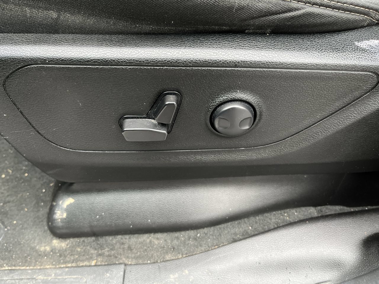 Used 2023 RAM 1500 Big Horn AWD/4WD image 4