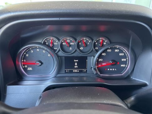 Used 2019 Chevrolet Silverado 1500 Custom w/ Trailering Package image 34