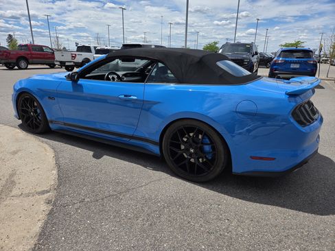 Used 2022 Ford Mustang GT Premium w/ Equipment Group 401A RWD image 3