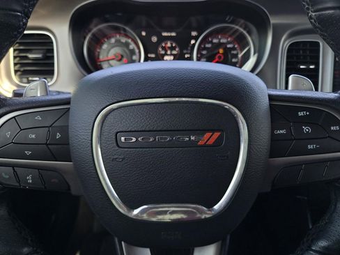 Used 2019 Dodge Charger Scat Pack w/ Dynamics Package image 24