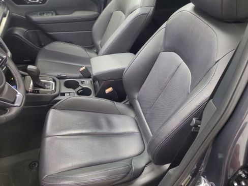 Used 2025 Subaru Forester Limited AWD/4WD image 11