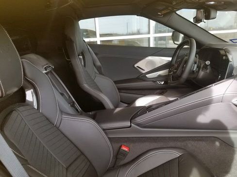 Used 2025 Chevrolet Corvette Stingray Preferred Cpe w/ Z51 Performance Package image 13