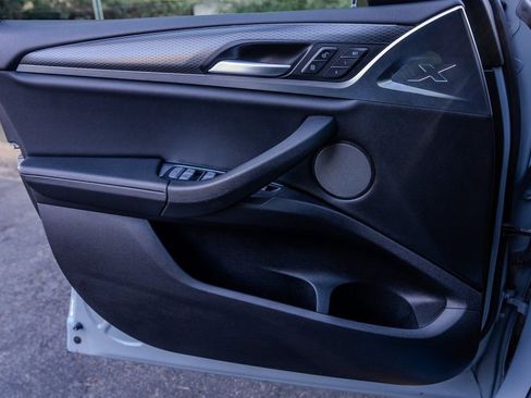 Used 2023 BMW X4 xDrive30i w/ M Sport Package image 16