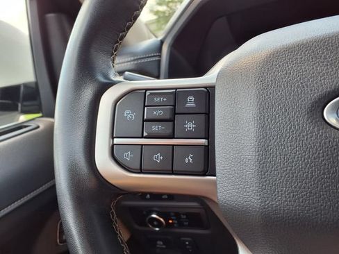 Used 2024 Ford Expedition Limited AWD/4WD image 32