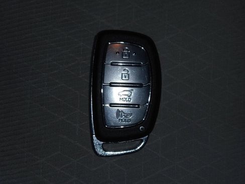 Used 2018 Hyundai Tucson Sport image 32