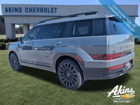 Used 2025 Hyundai Santa Fe Calligraphy AWD/4WD image 7