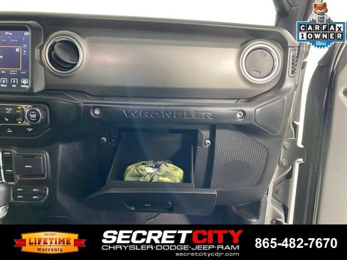 Used 2023 Jeep Wrangler Unlimited Rubicon 4xe w/ Steel Bumper Group AWD/4WD image 33
