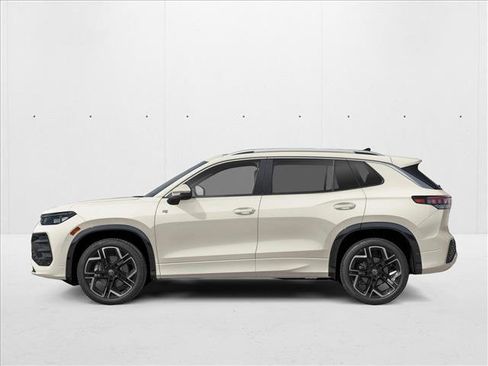 New 2026 Volkswagen Tiguan SEL R-Line AWD/4WD image 3