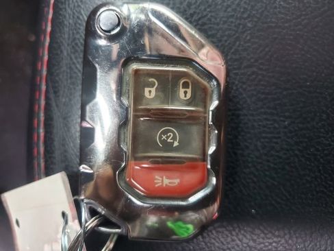 Certified 2020 Jeep Wrangler Unlimited Rubicon image 31