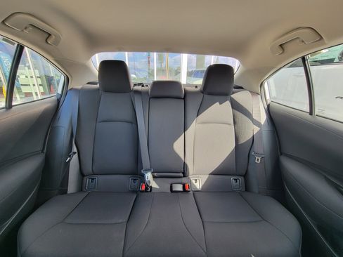 Used 2025 Toyota Corolla LE image 14