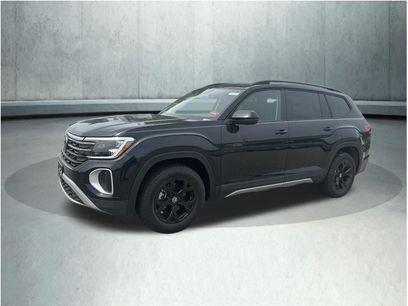 New 2026 Volkswagen Atlas Peak Edition