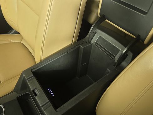 Used 2019 Chevrolet Blazer Premier AWD/4WD image 30