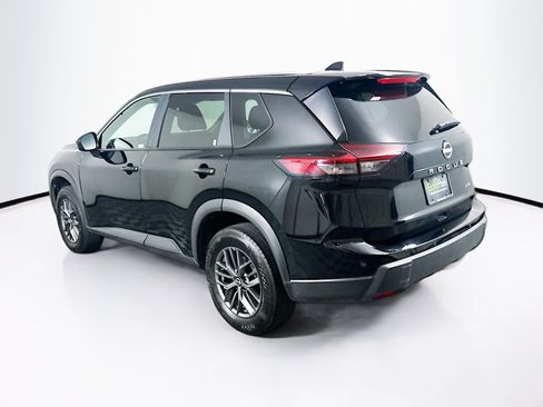 Used 2026 Nissan Rogue SV AWD/4WD image 5