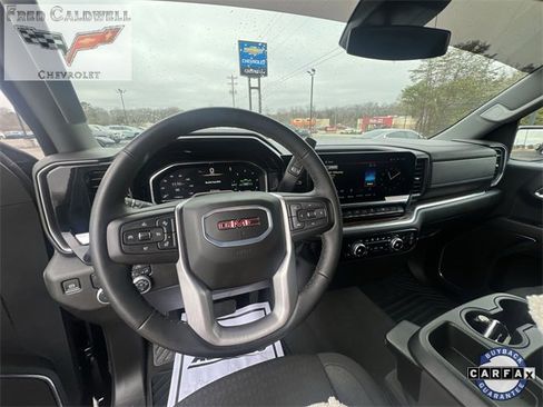 Used 2024 GMC Sierra 1500 Elevation image 10