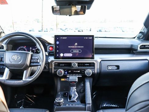 Used 2025 Toyota 4Runner TRD Off-Road Premium w/ Tow Technology Package AWD/4WD image 15