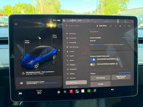 Used 2022 Tesla Model Y Long Range AWD/4WD image 47