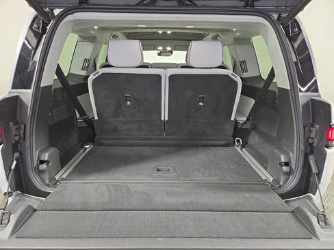 Used 2024 Rivian R1S Adventure image 15