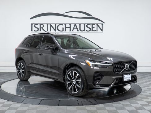 Certified 2023 Volvo XC60 B5 Plus w/ Climate Package image 3
