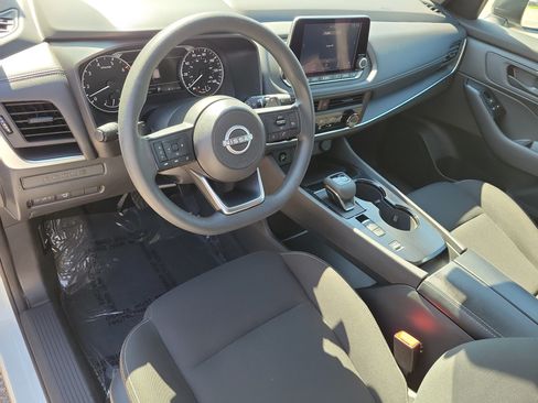 Certified 2024 Nissan Rogue S FWD image 14