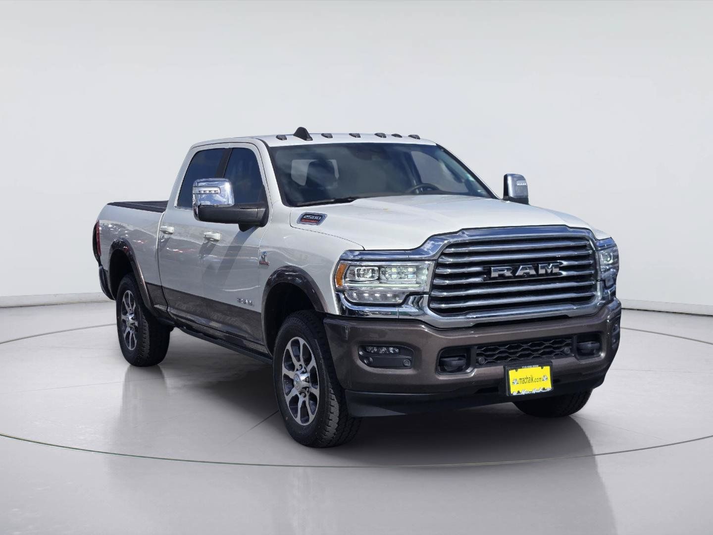 Used 2024 RAM 2500 Limited w/ Safety Group AWD/4WD image 3