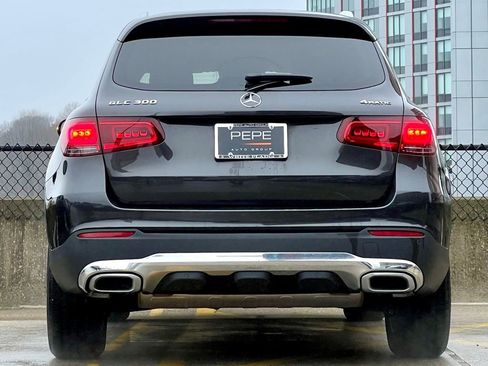 Used 2022 Mercedes-Benz GLC 300 4MATIC image 5