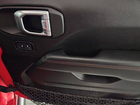 Used 2020 Jeep Gladiator Rubicon w/ LED Lighting Group AWD/4WD image 31