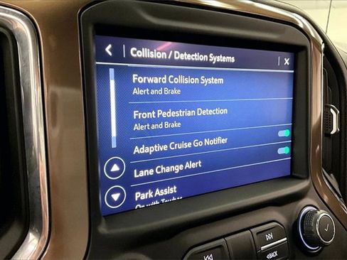 Used 2022 Chevrolet Silverado 1500 High Country w/ Safety Package II image 36