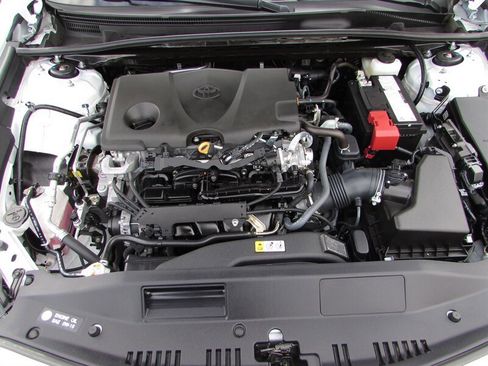 Used 2023 Toyota Camry SE FWD image 34