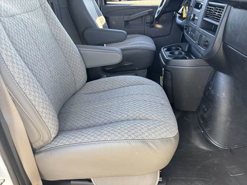 New 2025 GMC Savana 2500 w/ Driver Convenience Package RWD image 26