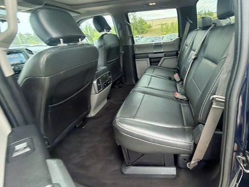 Used 2018 Ford F250 XLT w/ XLT Premium Package AWD/4WD image 4