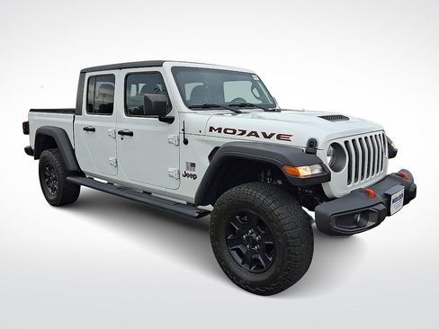 Used 2023 Jeep Gladiator Mojave w/ Cold Weather Group AWD/4WD image 1