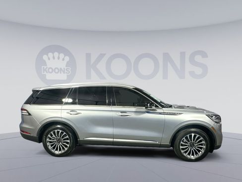 Used 2023 Lincoln Aviator Reserve w/ Elements Package Plus image 8