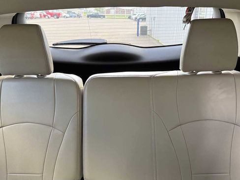 Used 2020 Buick Enclave Essence w/ Trailering Package, 5000 lbs. AWD/4WD image 10