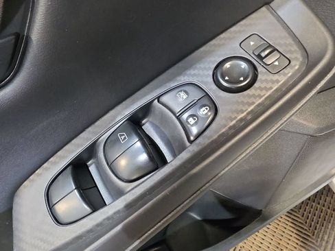 Used 2024 Nissan Sentra S FWD image 15