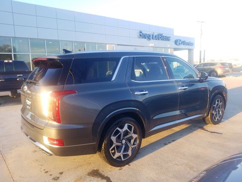 Used 2022 Hyundai Palisade Calligraphy w/ Cargo Package image 7