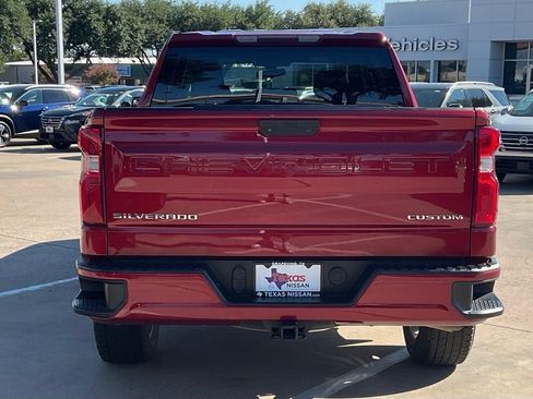 Used 2020 Chevrolet Silverado 1500 Custom w/ Custom Value Package RWD image 5