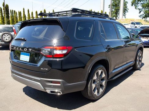New 2026 Honda Pilot Elite image 6