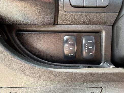 Used 2021 RAM ProMaster 1500 FWD image 23