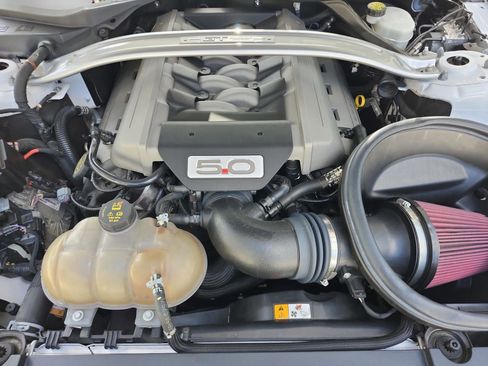 Used 2016 Ford Mustang GT Premium w/ Equipment Group 401A image 21